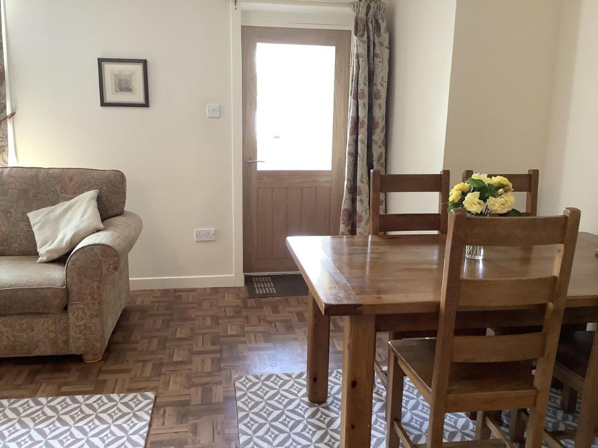 Moriston Cottage 록캐런 외부 사진